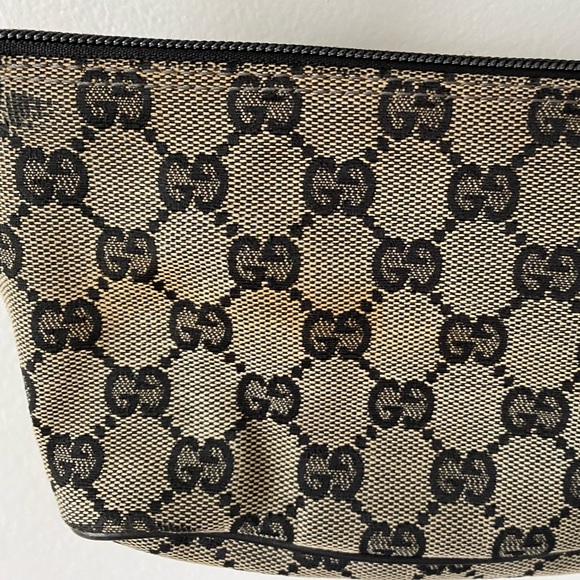 Gucci Canvas Boat Pochette - Picture 9 of 9